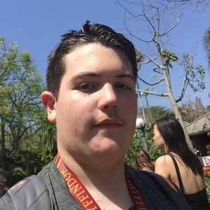 Meet your Posher, Justin